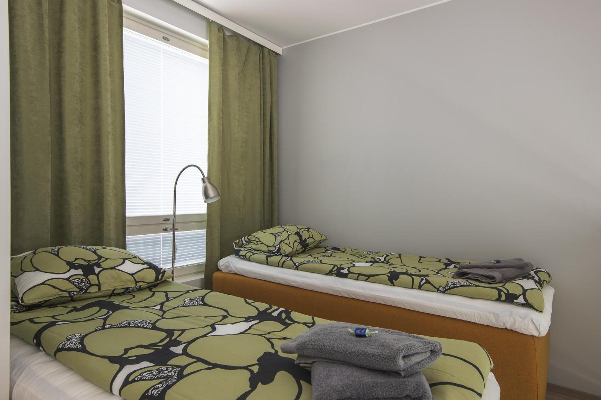Ydinkeskustassa Saunallinen Huoneisto Kahdessa Tasossa Kuopio Exterior foto